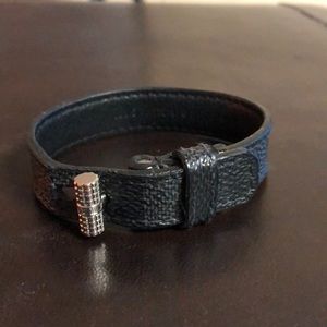 Louis Vuitton blk Damier mens leather bracelet